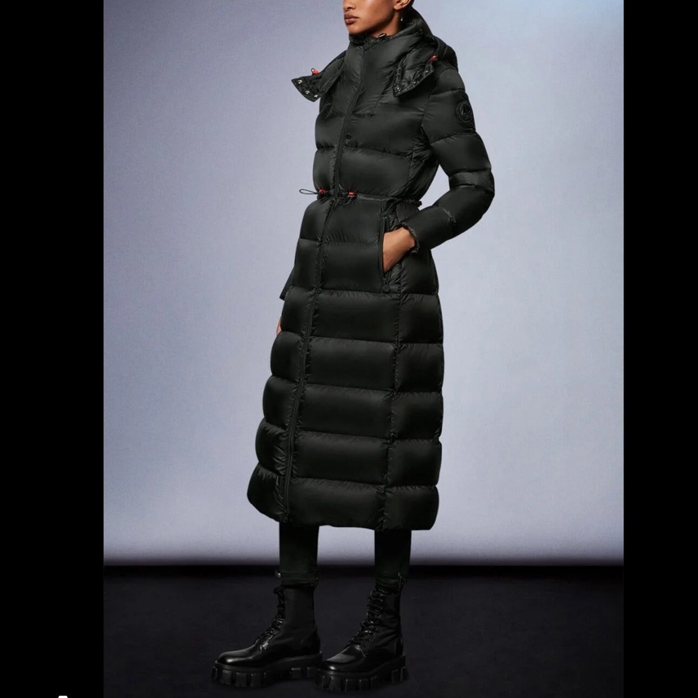 Moose Knuckles Belle Cote Parka Long Down Jacket Sz S Black Luxury Winter Coat